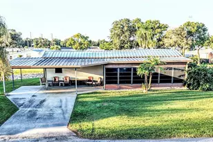 36513 Lakewood Dr, Zephyrhills, FL 33542 - Photo 30