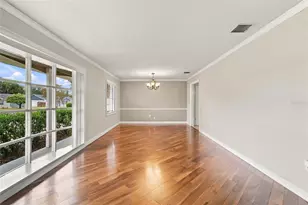 105 Ashbrook Dr, Brandon, FL 33511 - Photo 14