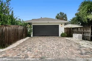 310 26th Ave N, Saint Petersburg, FL 33704 - Photo 56