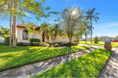 1186 Gasparilla Drive NE, Saint Petersburg, FL 33702 - Photo 4
