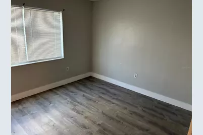 378 48th Avenue N #121, Saint Petersburg, FL 33703 - Photo 4