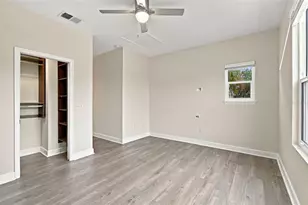 5303 Point Pleasant Ln, Tampa, FL 33611 - Photo 18