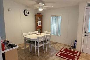 7880 54th Ave N, Saint Petersburg, FL 33709 - Photo 6