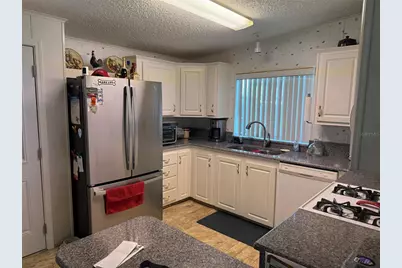 7880 54th Avenue N #102, Saint Petersburg, FL 33709 - Photo 8