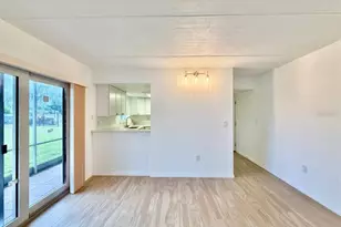 8801 Bay Pointe Dr, Tampa, FL 33615 - Photo 14