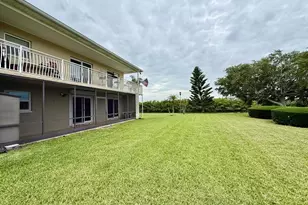 8801 Bay Pointe Dr, Tampa, FL 33615 - Photo 28