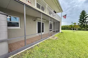 8801 Bay Pointe Dr, Tampa, FL 33615 - Photo 26