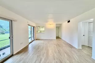8801 Bay Pointe Dr, Tampa, FL 33615 - Photo 14
