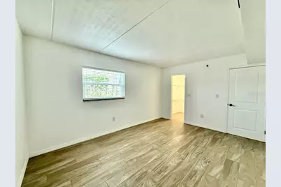 8801 Bay Pointe Drive #102, Tampa, FL 33615 - Photo 16
