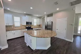 7920 Hampton Lake Dr, Tampa, FL 33647 - Photo 48