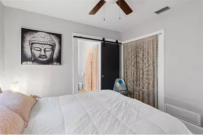 1527 13th Street S, Saint Petersburg, FL 33705 - Photo 20