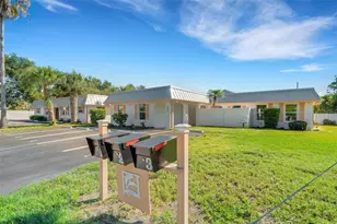 209 Bel Forest Dr, Belleair Bluffs, FL 33770 - Photo 10
