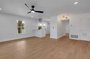 209 Bel Forest Dr, Belleair Bluffs, FL 33770 - Photo 16