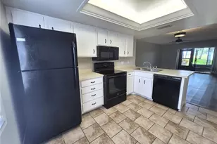 305 Meadow Ln, Oldsmar, FL 34677 - Photo 10