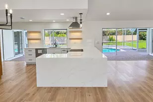 102 Windward Dr, Osprey, FL 34229 - Photo 6
