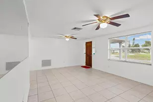 4004 Scarlet Maple Dr, Holiday, FL 34691 - Photo 10