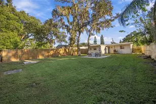 1906 E 98th Ave, Tampa, FL 33612 - Photo 20