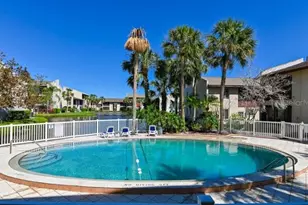 3853 S Lake Dr, Tampa, FL 33614 - Photo 2