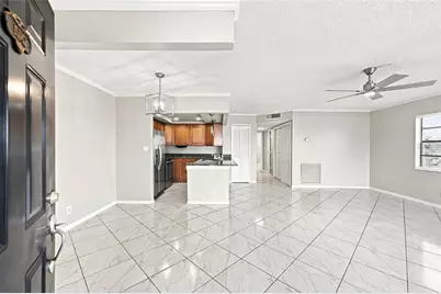 10142 Seminole Island Drive, Largo, FL 33773 - Photo 16