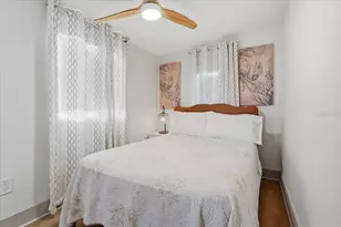 664 60th St S, Saint Petersburg, FL 33707 - Photo 20
