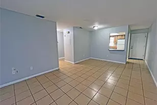 9509 Fieldview Cir, Thonotosassa, FL 33592 - Photo 8