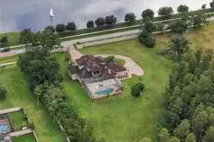19153 Geraci Rd, Lutz, FL 33558 - Photo 12