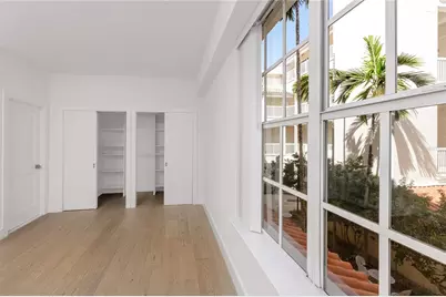 701 Mirror Lake Drive N #206, Saint Petersburg, FL 33701 - Photo 24
