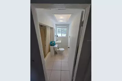 8205 48th Avenue N, Saint Petersburg, FL 33709 - Photo 8