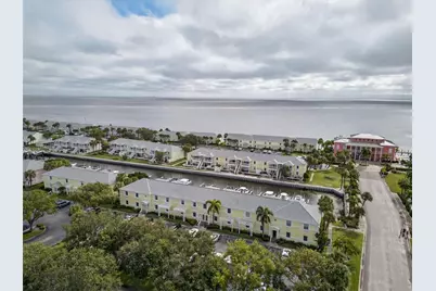 4924 Beach Drive SE #F, Saint Petersburg, FL 33705 - Photo 1