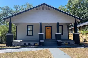 1021 E Cayuga St, Tampa, FL 33603 - Photo 2