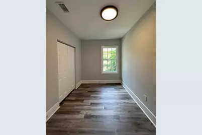 1021 E Cayuga Street, Tampa, FL 33603 - Photo 10