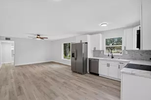 6810 Dr Martin Luther King Jr Street N, Saint Petersburg, FL 33702 - Photo 10