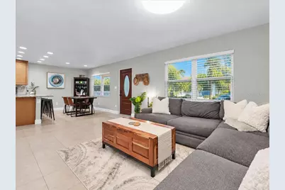 2429 Park Street N, Saint Petersburg, FL 33710 - Photo 10
