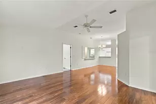 11508 Bloomington Ct, New Port Richey, FL 34654 - Photo 12