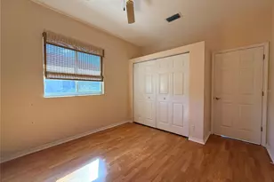 5829 Carriage Dr, Sarasota, FL 34243 - Photo 24
