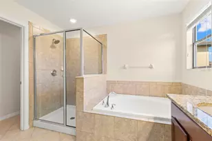2719 Garden Falls Dr, Brandon, FL 33511 - Photo 24
