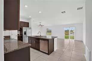 5487 Blue Azure Dr, Wimauma, FL 33598 - Photo 14
