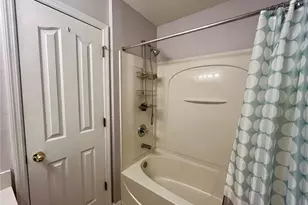 8710 Sheldon Creek Blvd, Tampa, FL 33615 - Photo 20