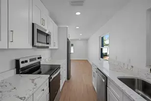 233 Bel Forest Dr, Belleair Bluffs, FL 33770 - Photo 20