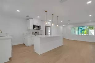 233 Bel Forest Dr, Belleair Bluffs, FL 33770 - Photo 14