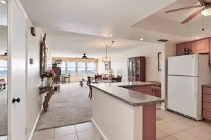 5200 Brittany Dr S, Saint Petersburg, FL 33715 - Photo 4