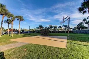 1290 Gulf Blvd, Clearwater Beach, FL 33767 - Photo 32