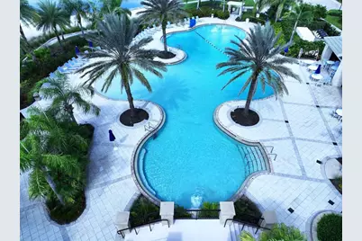 18023 Java Isle Drive, Tampa, FL 33647 - Photo 56