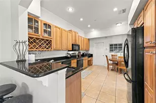 98 S Highland Ave, Tarpon Springs, FL 34689 - Photo 12