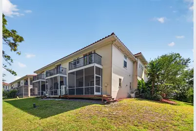 252 Valencia Circle, Saint Petersburg, FL 33716 - Photo 24