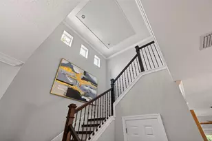 252 Valencia Cir, Saint Petersburg, FL 33716 - Photo 28
