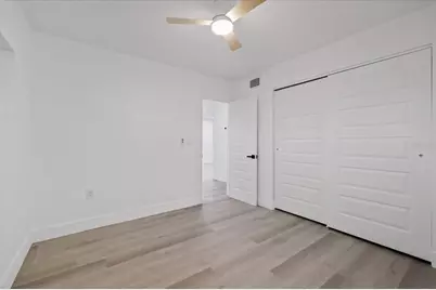7361 Royal Palm Drive, New Port Richey, FL 34652 - Photo 20