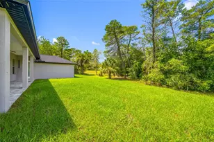 8207 Christopher Ln, Weeki Wachee, FL 34613 - Photo 18