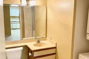 2333 Feather Sound Dr, Clearwater, FL 33762 - Photo 4