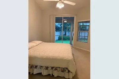 402 Date Palm Court NE, Saint Petersburg, FL 33703 - Photo 10